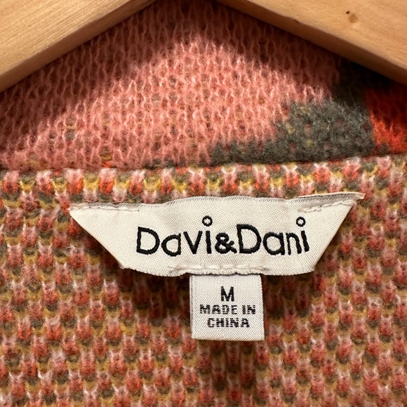 70’s daisy cozy sweater jacket - Picture 4 of 4